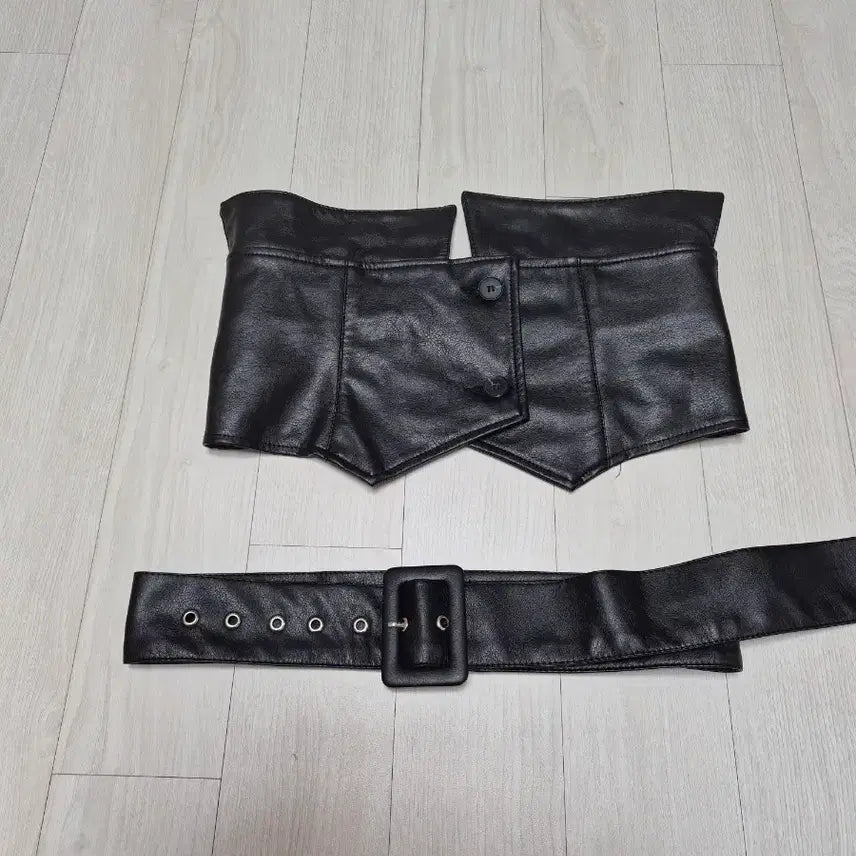 [BUNJANG] Wide Leather Belt / 새옷) 와이드 레더 벨트