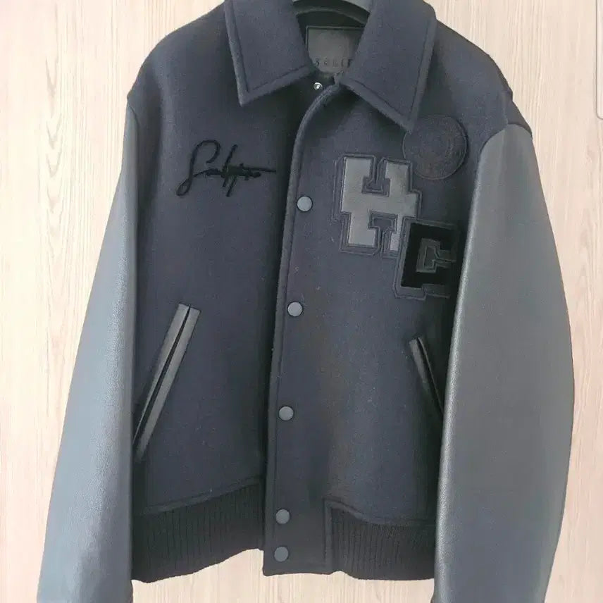 [BUNJANG] Solid Homme Varsity Bomber Jacket Black / 새제품 솔리드옴므  바시티 점퍼 블랙 50