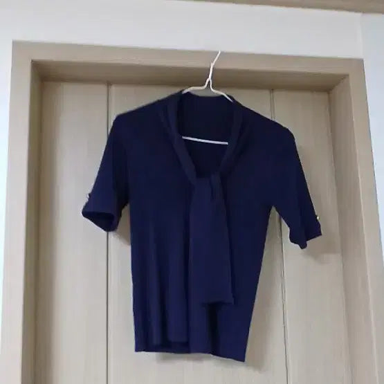 [BUNJANG] Navy Gold-Trimmed Knit Dress / 네이비 하객룩 금장 니트