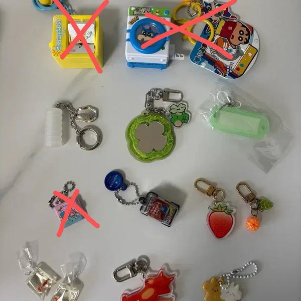 [BUNJANG] Various Character Keychains / 다양한 캐릭터 키링 롬앤 몬테르 스즈메