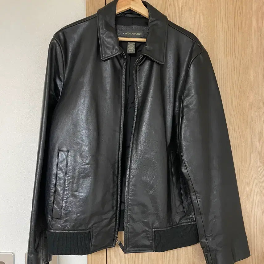 [BUNJANG] Banana Republic Vintage Leather Blouson Jacket Black / [L] 바나나 리퍼블릭 빈티지 레더 블루종 블랙