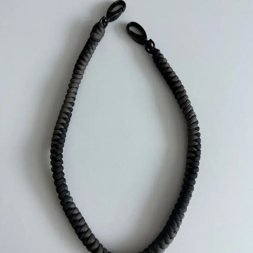 [BUNJANG] HAECHING ROOM Paracord Chain / 해칭룸 파라코드 체인