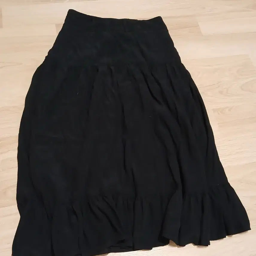 [BUNJANG] Banana Republic Black Long Skirt / 바나나리퍼블릭 롱스커트 블랙