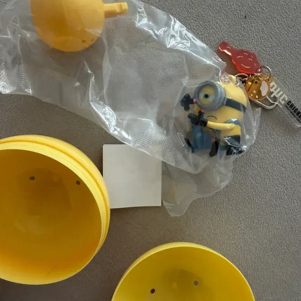 [BUNJANG] BHC Minions James Figure Keychain / Bhc 미니언즈 랜덤 피규어 키링 제임스