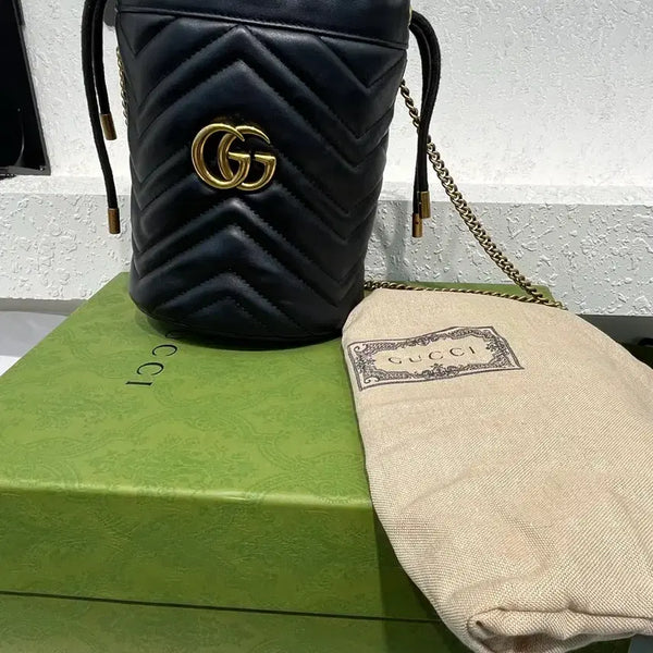 [BUNJANG] Gucci Marmont Matelassé Shoulder Bag Black / 구찌 마몽 마틀라세 숄더백 블랙