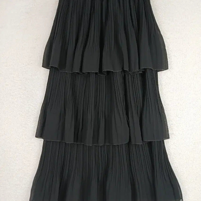 [BUNJANG] Women's Black Tiered Ruffle Skirt / 여성 블랙 캉캉 주름 스커트(44~55)