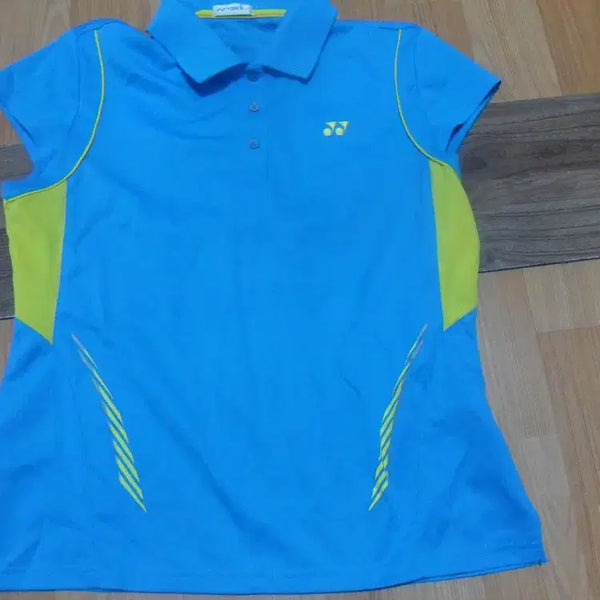 [BUNJANG] Yonex Women's Short Sleeve Polo Shirt - Badminton Wear / 6천원구제 요넥스 여성 반팔 카라 티셔츠 배드민턴복 4