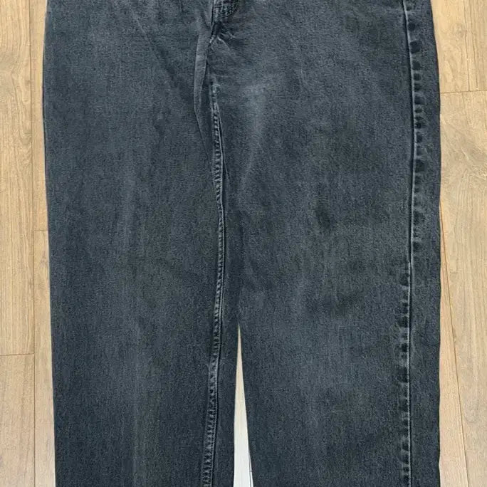 [BUNJANG] Levi's 550 Relaxed Tapered Fit Black Denim Jeans (W36L32) - 1998 / 90s 리바이스 빈티지 550 흑청 W36L32