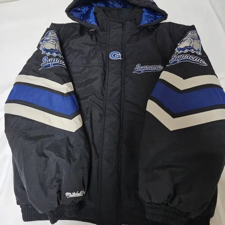 [BUNJANG] Supreme Mitchell & Ness Hooded Stadium Jacket Black 24FW / 슈프림 미첼 네스 후드 스타디움 자켓 블랙 24FW