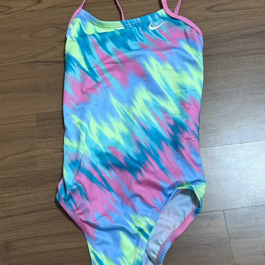 [BUNJANG] Nike Kids Tie-Dye Swimsuit / 나이키 타이다이 실내수영복 키즈