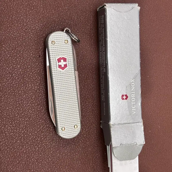 [BUNJANG] Victorinox Alox Minimalist Multi-tool / 빅토리녹스 알록스 미니멀티툴 맥가이버칼