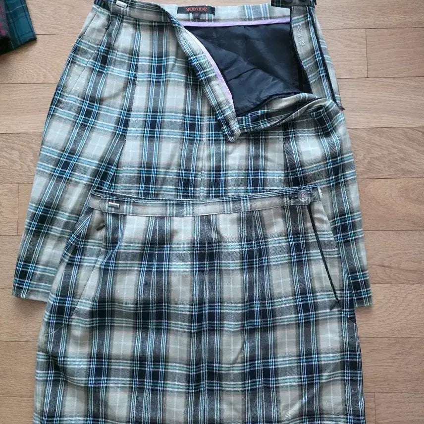 [BUNJANG] School Uniform Skirt Plaid Short Length / 예쁜 여자교복 교복치마 체크짧치(68, 인천정각중 외)