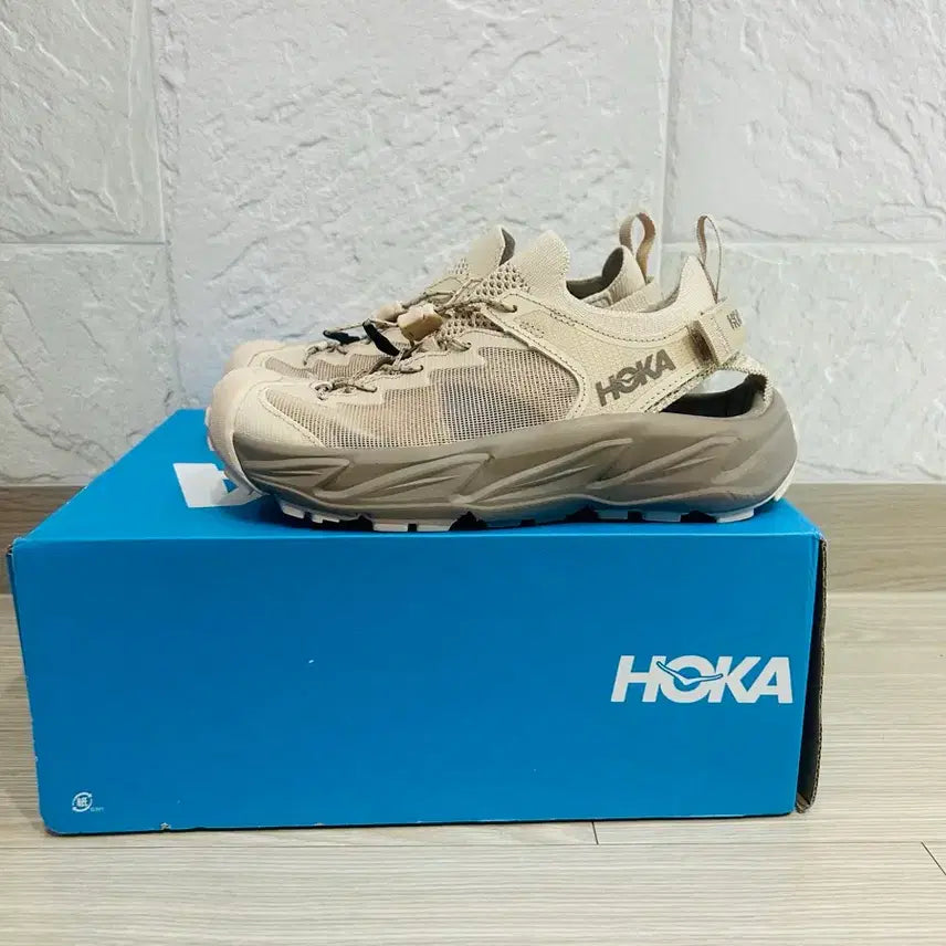 [BUNJANG] Hoka Hopara 2 Sandals Beige / 새상품 230 호카 호파라2 샌들 베이지