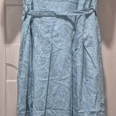 [BUNJANG] Linen Leaf Pattern Dress Sky Blue / 새상품 백화점 제품 린넨 하늘색 나뭇잎 패턴 원피스 ~66반