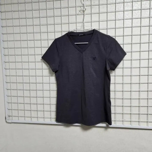 [BUNJANG] Guess S/S T-Shirt (Size S) / (새옷수준)게스반팔(S)