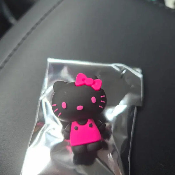 [BUNJANG] Hello Kitty Figure Black Pink / 요즘.헬로키티 피규어 블랙 핑크