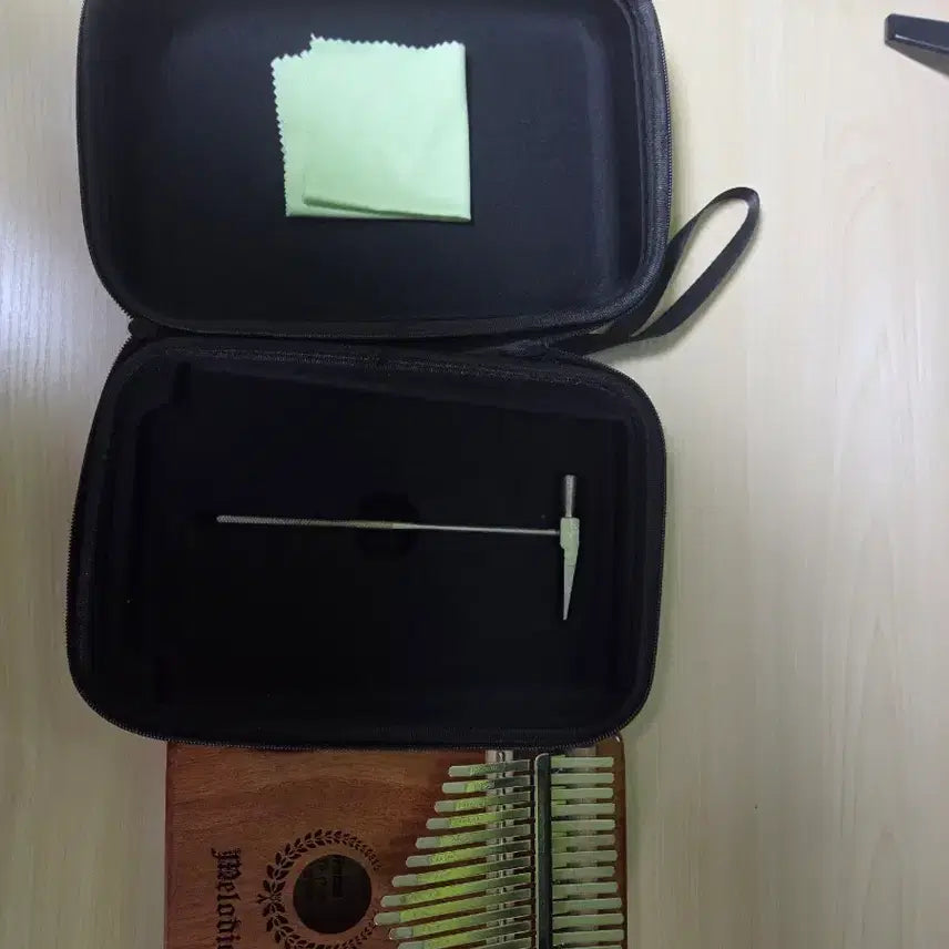 [BUNJANG] Melodic Kalimba 17 Key with Case and Tuning Hammer / 멜로딕 칼림바 17키 + 케이스 튜닝망치 포함
