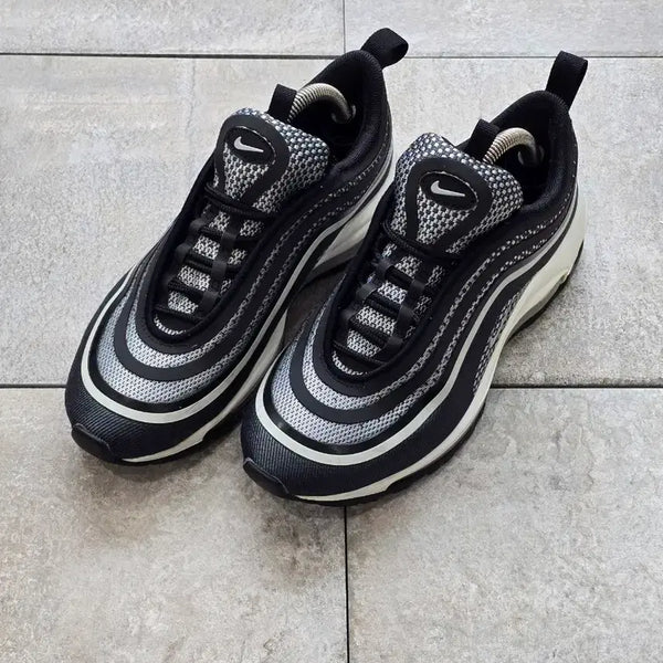 [BUNJANG] Nike Air Max 97 Ultra 17 Sneakers / (235)나이키 에어맥스 97 울트라 17 스니커즈