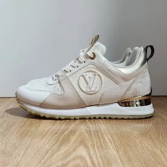 [BUNJANG] Louis Vuitton Run Away Sneakers / (37.5/245)루이비통 런어웨이 스니커즈 운동화 신발