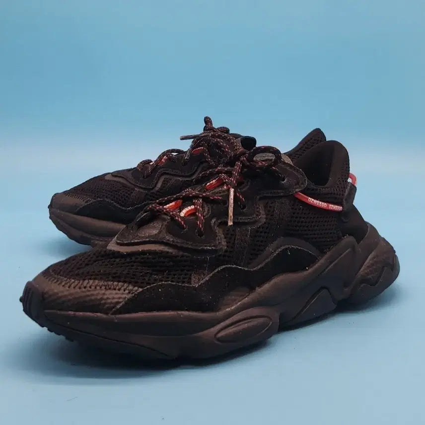 [BUNJANG] Adidas Ozweego Black Women's Sneakers 235 / bb 아디다스 오즈위고 블랙 여성운동화235