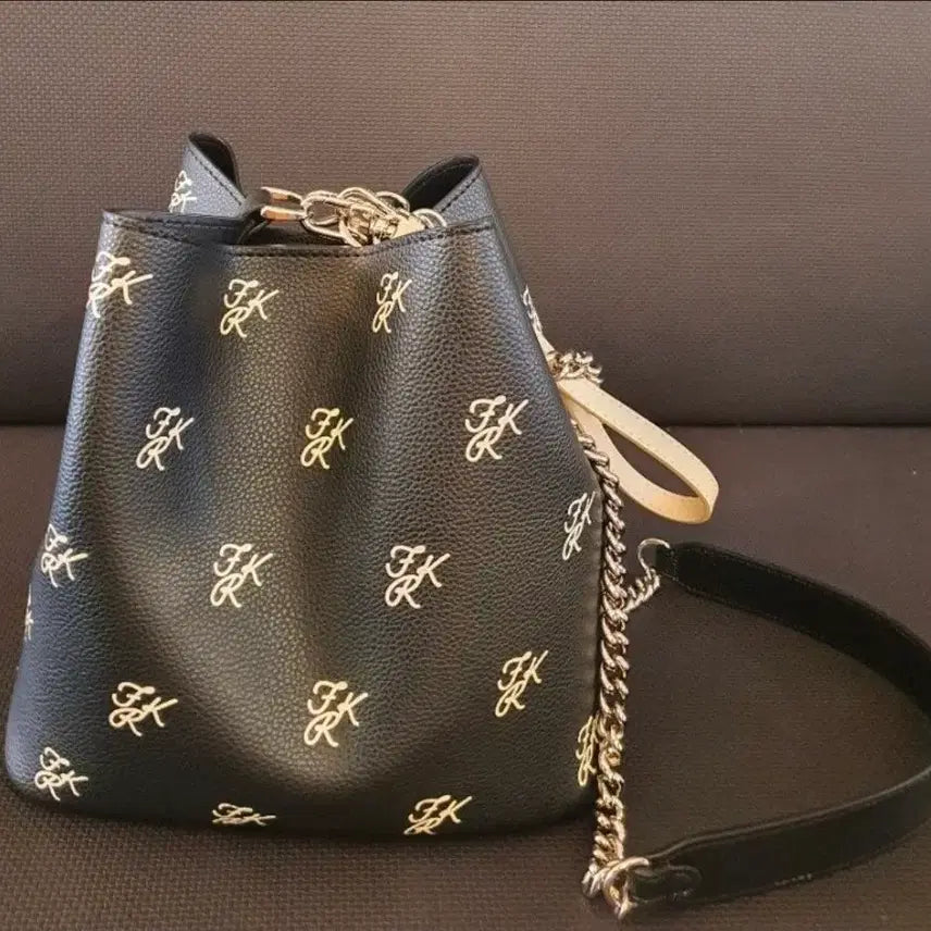 [BUNJANG] Find Kapoor Mini Pingo Bag Black / 파인드카푸어  핑고백 블랙 한예슬가방