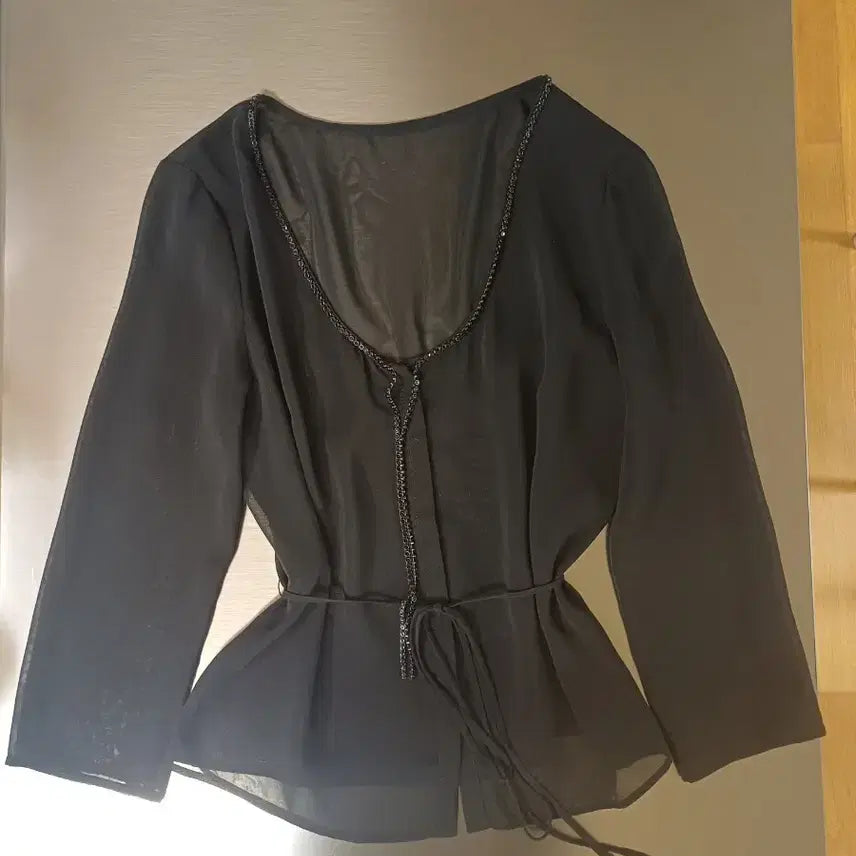 [BUNJANG] Black Beaded Chiffon Cardigan / 블랙 비즈 장식 쉬폰 가디건 55