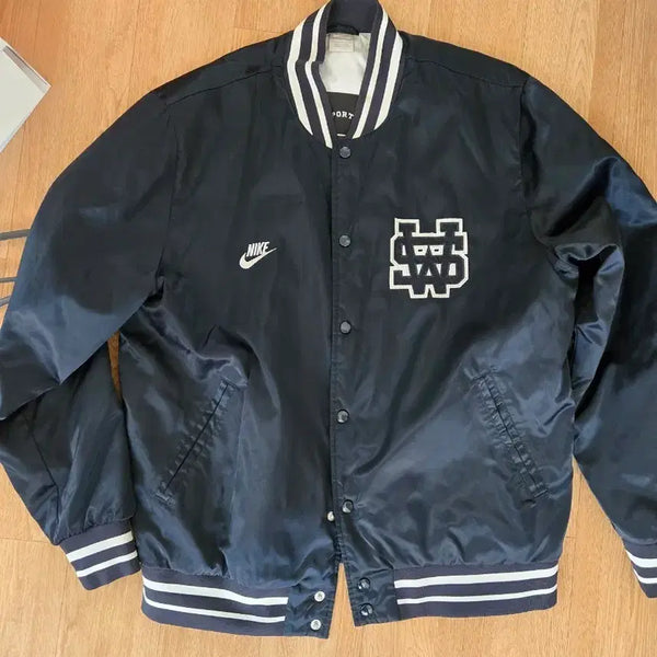 [BUNJANG] Nike Swoosh Baseball Jacket / 나이키 스우시 점퍼 야구점퍼