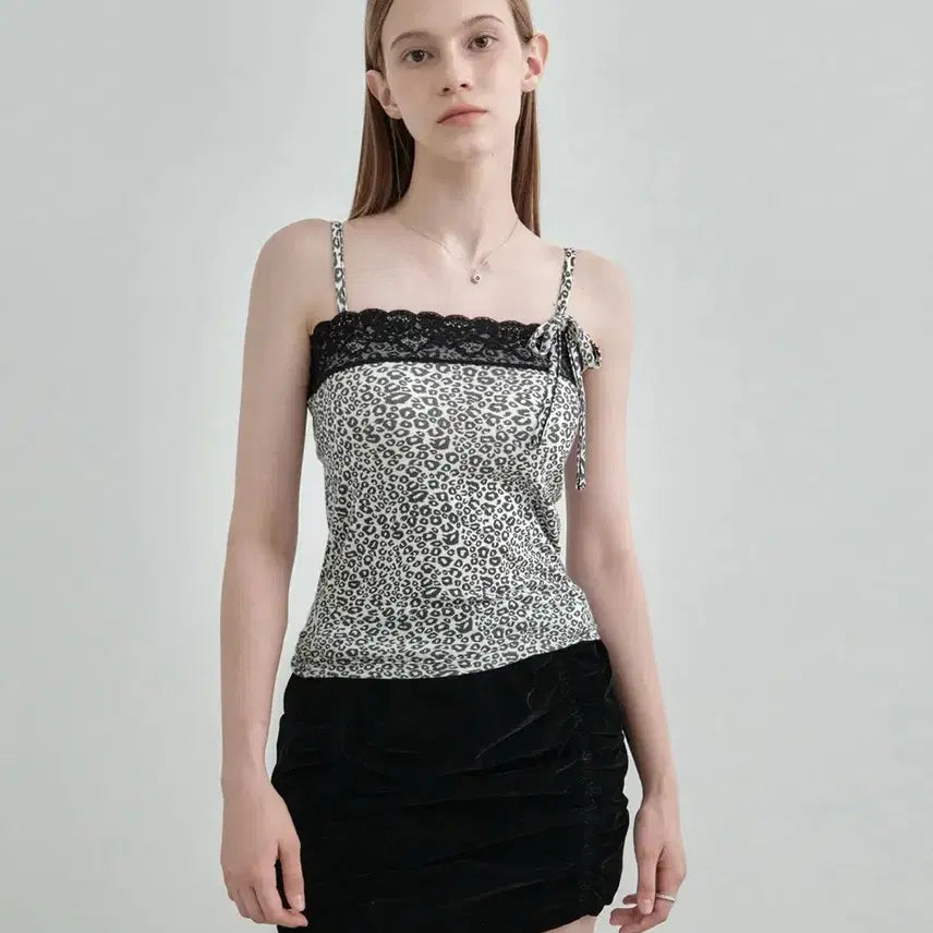 [BUNJANG] Mongdol Leopard Lace Camisole / 몽돌 레오파드 레이스 나시 미착용 새상품 팝니다 :)
