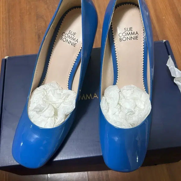 [BUNJANG] SUECOMMA BONNIE Blue Patent Leather Heels / 슈콤마보니 블루 에나멜 힐