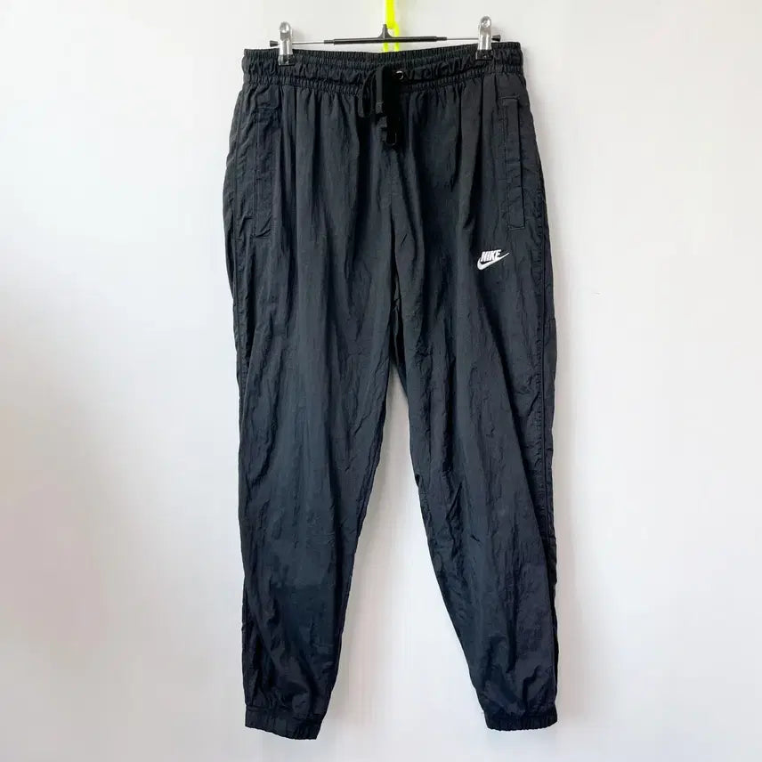 [BUNJANG] Nike Standard Fit Tapered Pants - Size L / 나이키 스탠다드핏 테이퍼드팬츠 L