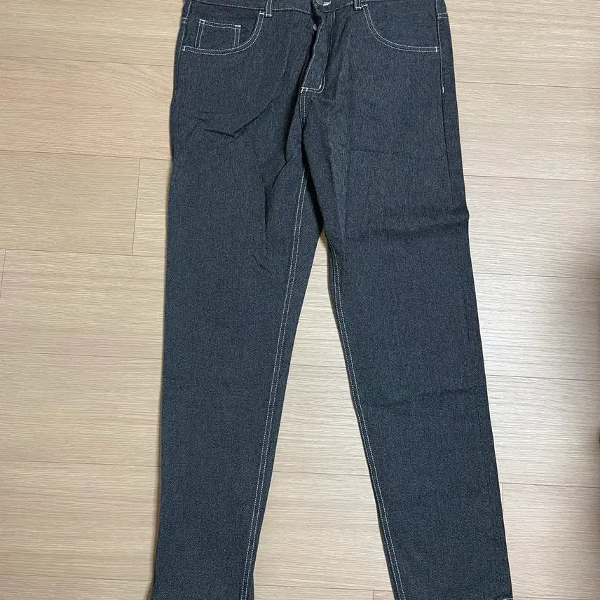[BUNJANG] COS Mid Rise Tapered Denim Indigo / [32/32] COS 미드라이즈 테이퍼드 데님 인디고