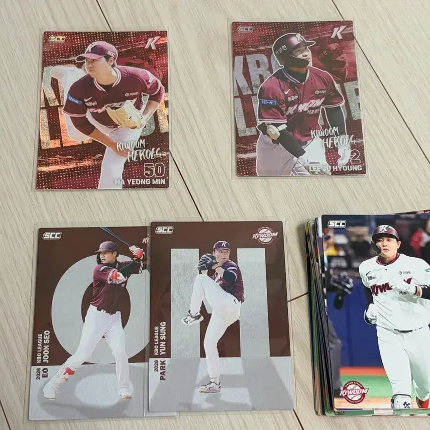 [BUNJANG] Kiwoom Heroes 2026 KBO Baseball Cards - Ha Young-min, Lee Ju-hyung, Eom Jun-seo, Park Yun-seong / Kbo 2026카드 키움 하영민,이주형 홀로
