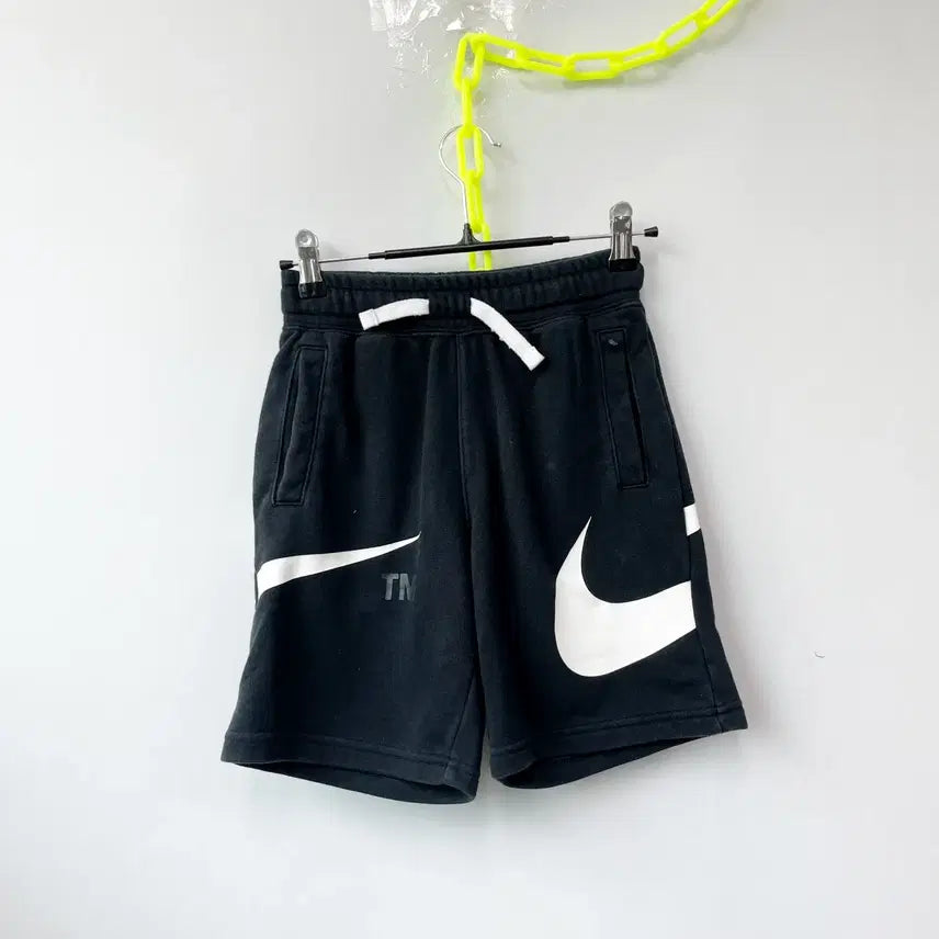 [BUNJANG] Nike Kids Banding Shorts (Ages 8-10) / 나이키 쥬니어 밴딩반바지 8-10세