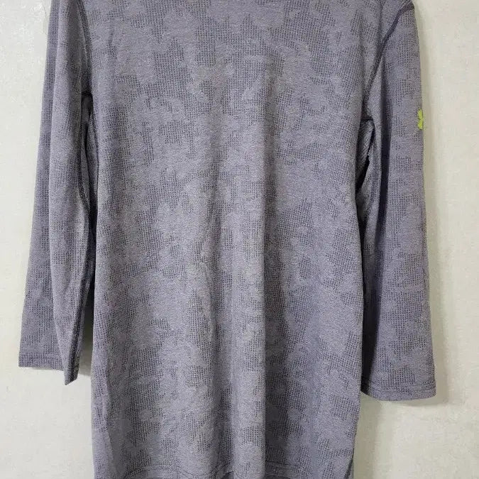 [BUNJANG] Under Armour Men's Long Sleeve T-Shirt Grey / 언더아머 남성 긴팔 티셔츠 그레이