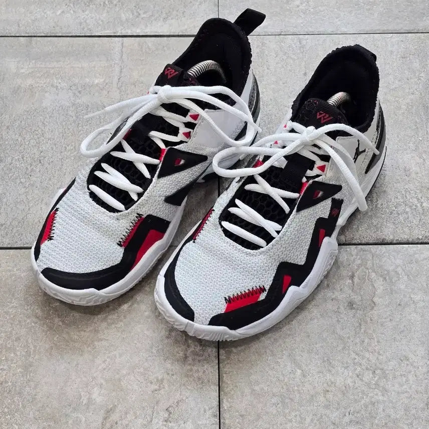 [BUNJANG] Nike Jordan Westbrook One Take PF Basketball Shoes / (240)나이키 조던 웨스트브룩 원 테이크 pf 농구화 운동화