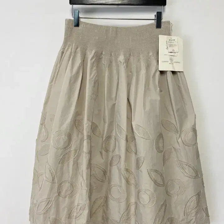 [BUNJANG] GIANNI LO GIUDICE MILANO Vintage Pattern Flare Skirt / 빈티지 GIANNI LO GIUDICE MILANO 패턴 플레어 스커트