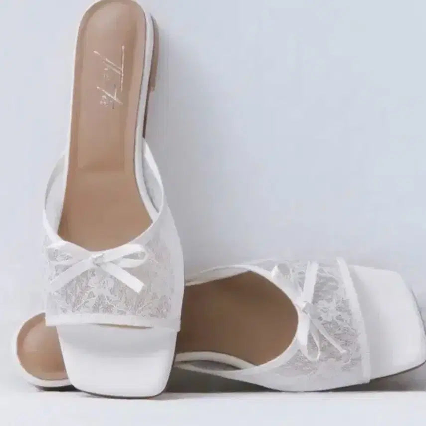 [BUNJANG] Thetis Lace Ribbon Mules (260) / 더티스 레이스 리본 뮬 260 새상품
