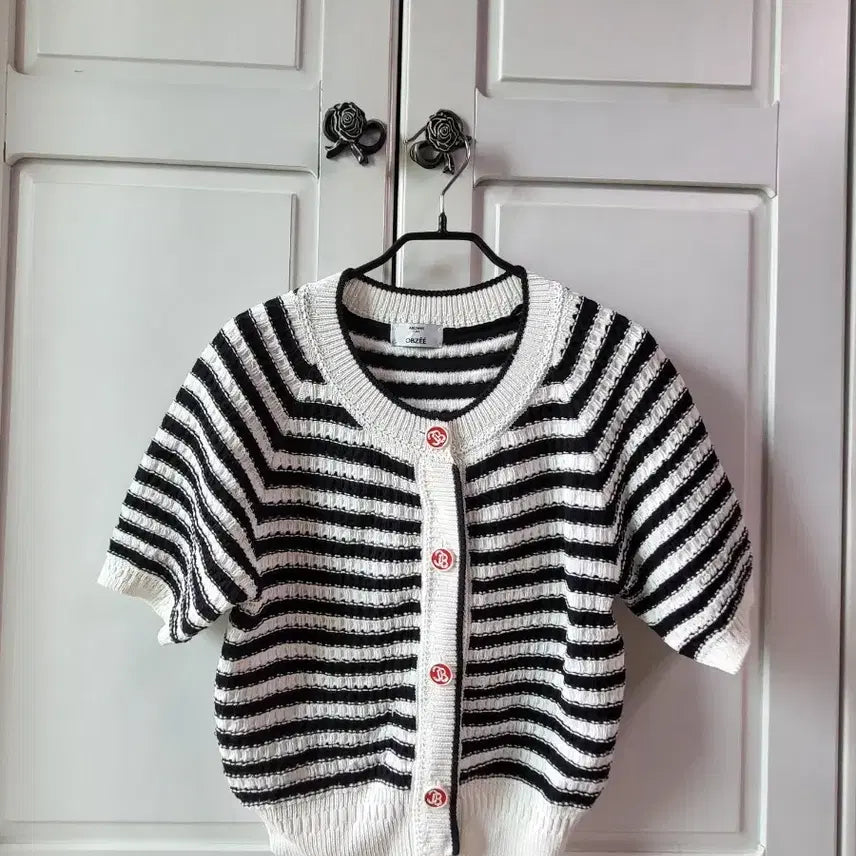 [BUNJANG] Objet Stripe Half-Sleeve Knit / 오브제 니트