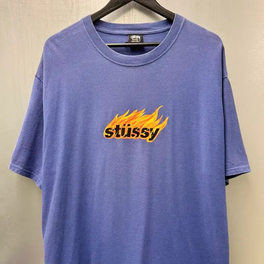 [BUNJANG] Stussy Blue Flame Logo Short Sleeve T-Shirt XL / Stussy 스투시 블루 플레임 로고 반소매 티셔츠