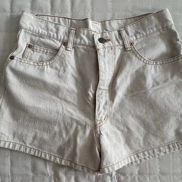 [BUNJANG] Beige Denim Shorts / 베이지 데님 숏팬츠