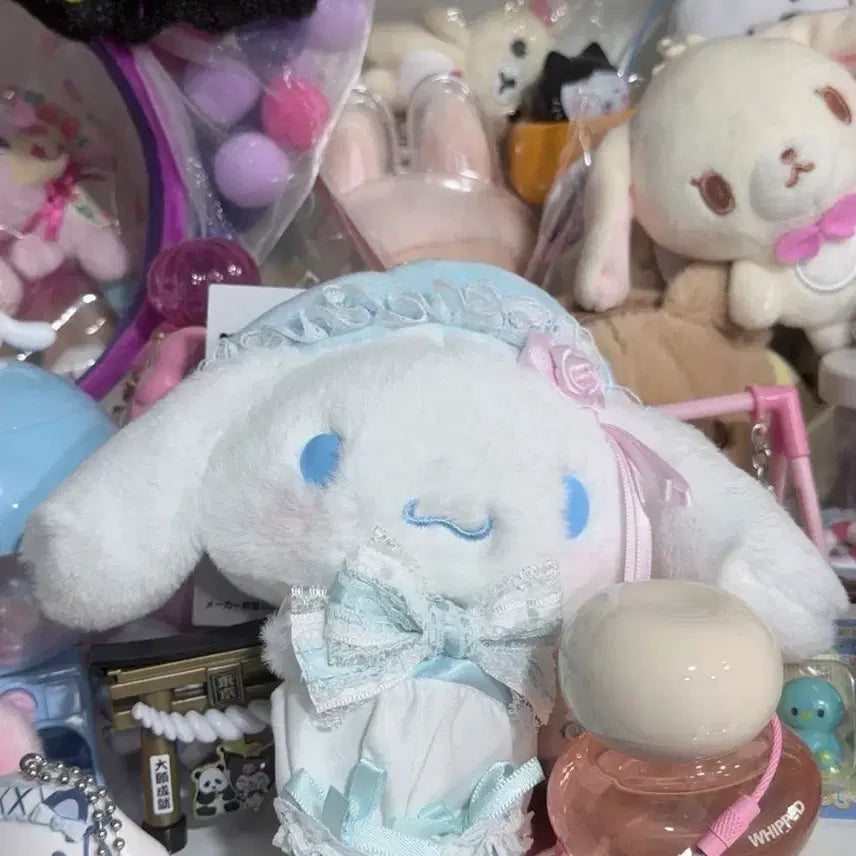 [BUNJANG] Sanrio Cinnamoroll White Frill Series Mascot Keychain / 산리오 시나모롤 화이트 프릴 시리즈 마스코트 키링