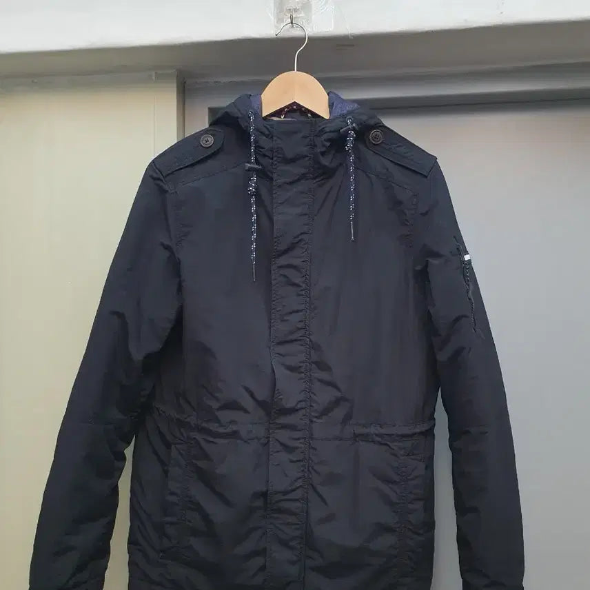 [BUNJANG] Tommy Hilfiger Jumper Size 95 / 타미힐피거 점퍼 95