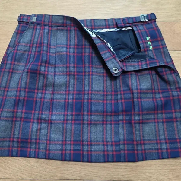 [BUNJANG] Yonghyun Girls' Middle School Summer Uniform Skirt (Size 68) / 예쁜 여자교복 하복교복 짧치(68, 용현여중)