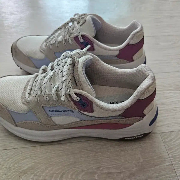 [BUNJANG] Skechers Sneakers Size 235 / 스케쳐스 운동화 235