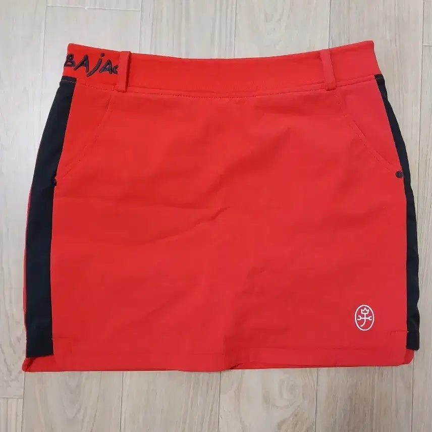 [BUNJANG] Castelbajac Golf Skirt Red Poly / 12.27인치 까스텔바작 골프치마 골프스커트 폴리 시원