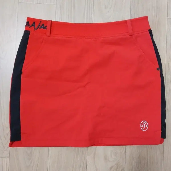 [BUNJANG] Castelbajac Golf Skirt Red Poly / 12.27인치 까스텔바작 골프치마 골프스커트 폴리 시원