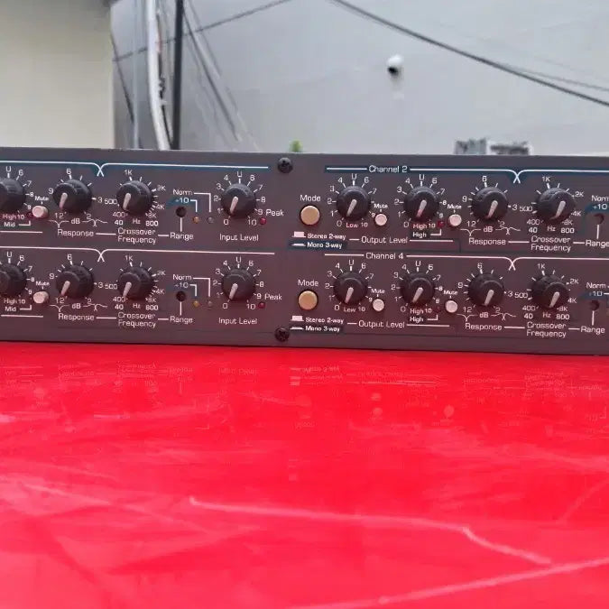 [BUNJANG] Ashley XR2001 4-Channel 2-way/3-way Crossover / 애슐리 XR2001 4채널 2way/3way 크로스오버
