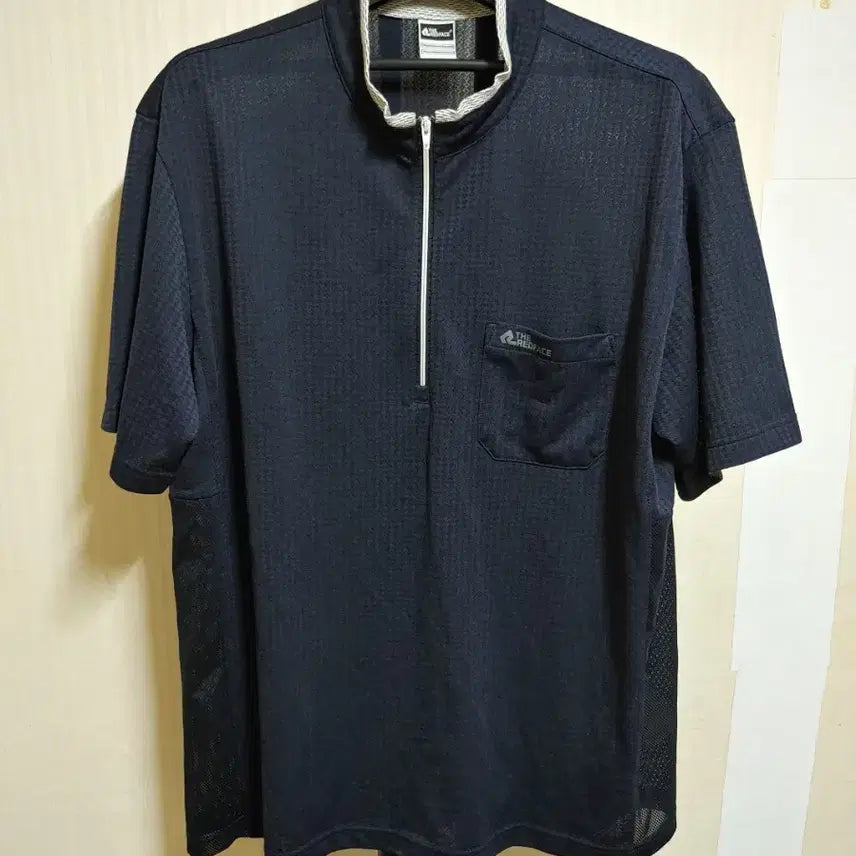 [BUNJANG] Redface Men's Hiking Short Sleeve T-Shirt Size 105 / 레드페이스 남자반팔 남자등산반팔105사이즈 9000원에 팝니다