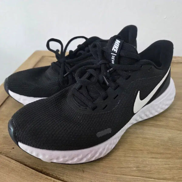 [BUNJANG] Nike Revolution 5 Running Shoes / 나이키 운동화 240