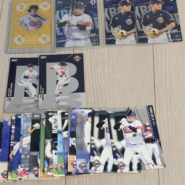 [BUNJANG] Doosan Bears Jeong Soo-bin Victory Charm, Yang Eui-ji, Kim Taek-yeon Holographic Baseball Cards / Kbo카드 2026 두산베어스 정수빈 승리부적 양의지 김택연 홀로